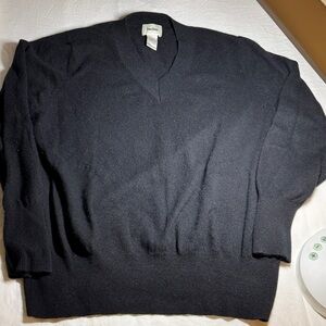 Neiman Marcus Women's Black V-Neck Sweater Fits like XL